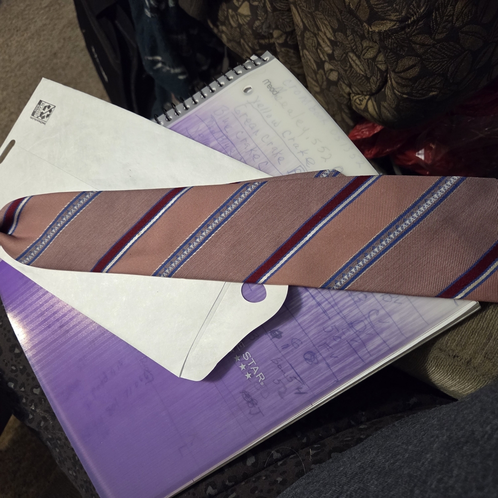 Classic Striped Tie in Pink and Blue